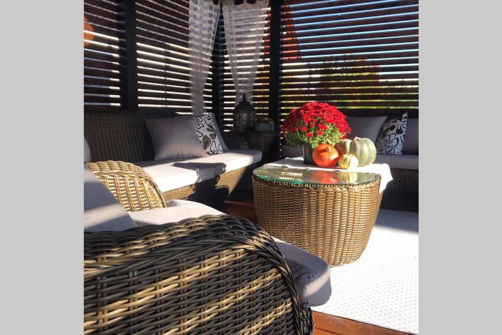 Orchardhouse Farmhouse, Wellness Chrast  エクステリア 写真