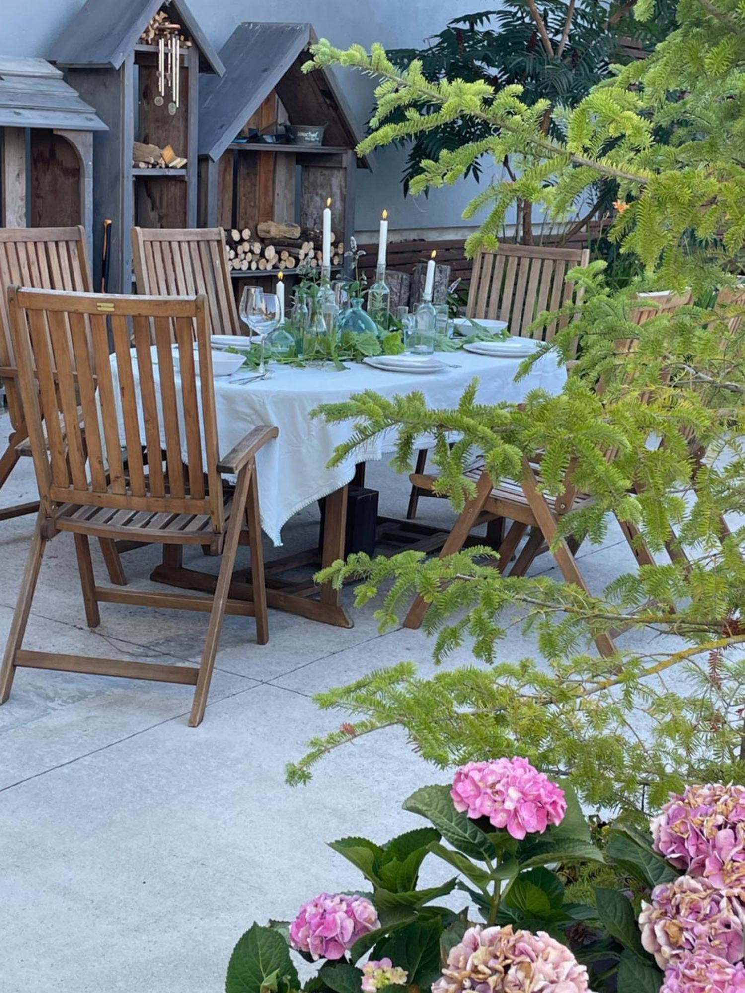 Orchardhouse Farmhouse, Wellness Chrast  エクステリア 写真